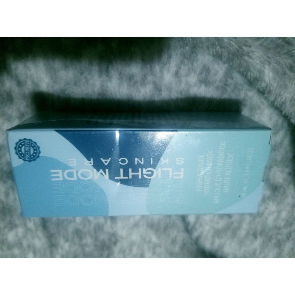 Flight Mode NEW High Altitude Mask NWT MOISTURIZING